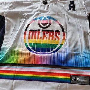 Fanatics NHL Draisatl 29 Oilers Pride Jersey In Large Or Xl